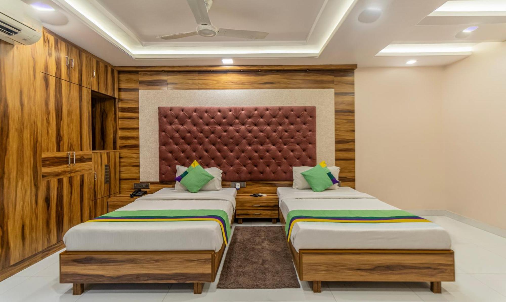 Hotel Orion Crystal Calcutta  Esterno foto